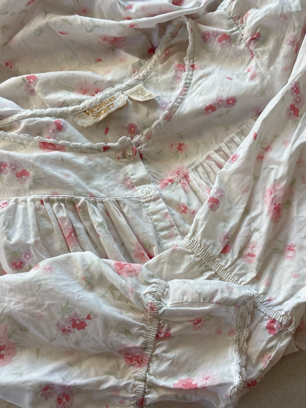 Vintage 80's Victoria's Secret Ivory Floral Mid Sleeve Nightgown Small-READ